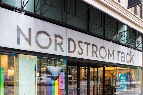 Contact information for livechaty.eu - Shop Women's Athletic & Running Shoes at Nordstrom Rack. Find designer Shoes for Women up to 70% off. Free in-store returns at any Nordstrom Rack location. 